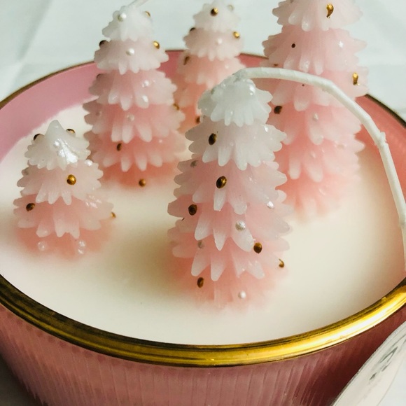 VIRAL Sincerely Jules Sparkling Forest Christmas Holiday Pink Tree Candle - Picture 8 of 10